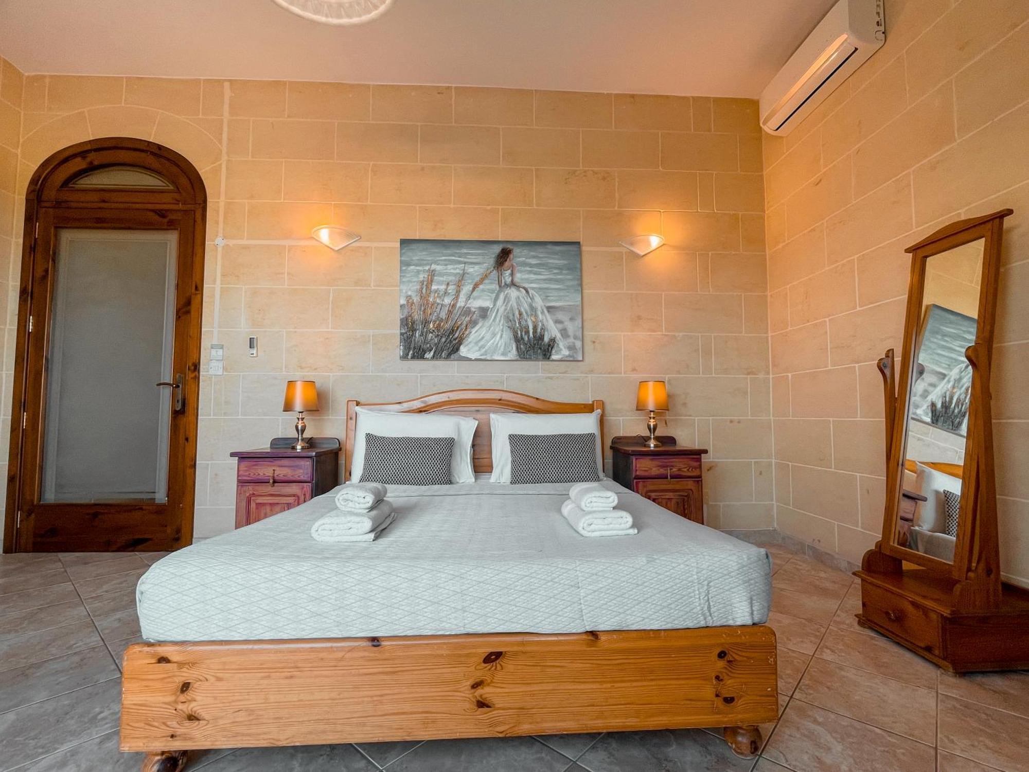 Villa Fieldend - Gozo Holiday Home 가르브 외부 사진